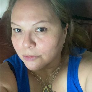 Meet your Posher, Jerolene